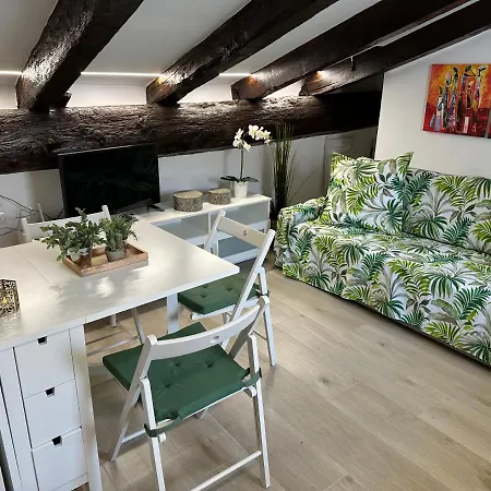 Casa Cullerer Apartmán *
