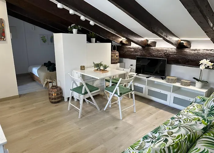 Casa Cullerer * Ампоста